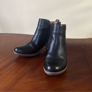 Pikolinos Black Ankle Boots